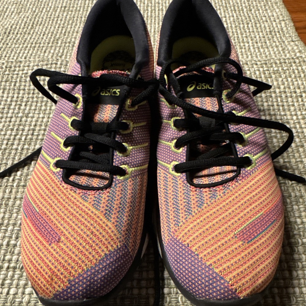 ASICS‎ fuse Gel F910218 Women's Size 8 1/2 Orange Yellow Purple
